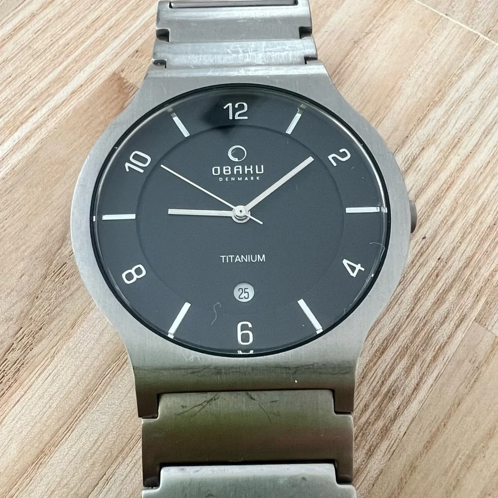 Obaku Denmark men’s all titanium dress watch NEW BATTERY